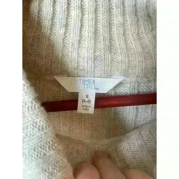 NWT Time & Tru Cream High Neck Cable Knit Sweater, S - Picture 4 of 7